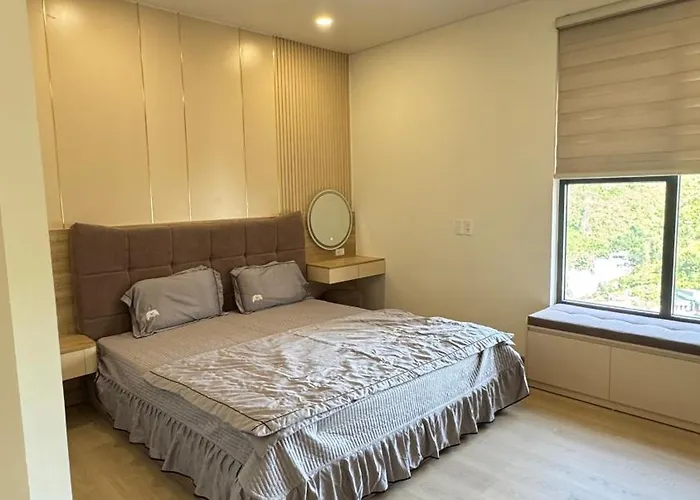 Ha Long- Dragon Castel Hạ Long